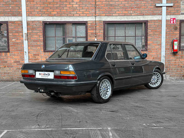 Bmw 525e 2.7 126pk 1984 5-serie, 91-gnv-4 olditmer - afbeelding 11 van  39