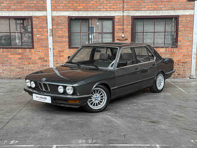 Bmw 525e 2.7 126pk 1984 5-serie, 91-gnv-4 olditmer - afbeelding 4 van  39