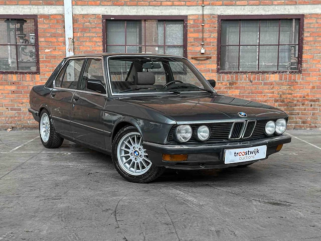 Bmw 525e 2.7 126pk 1984 5-serie, 91-gnv-4 olditmer - afbeelding 8 van  39