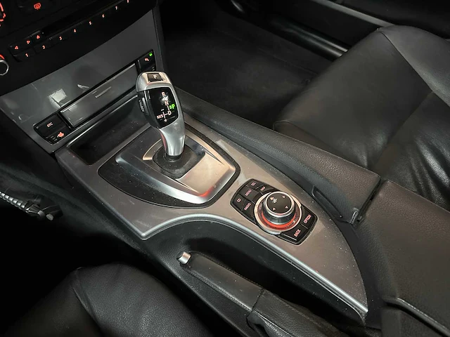 Bmw 525i business line edition ii 218pk 2009 5-serie, 71-jxb-8 youngtimer - afbeelding 15 van  35