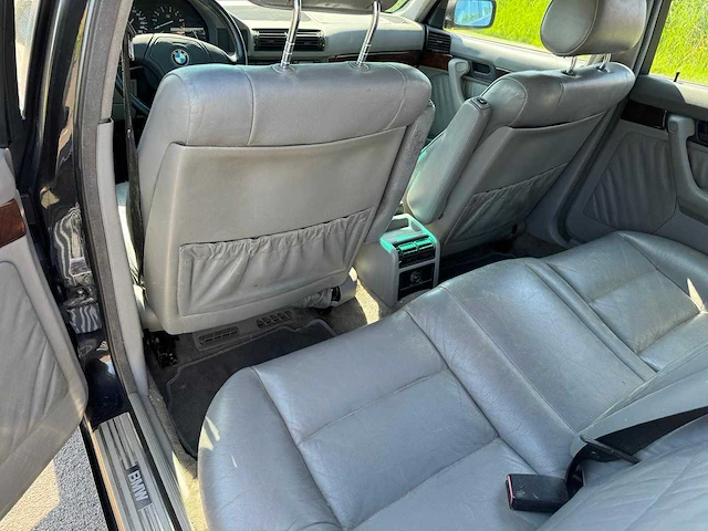 Bmw 525i m-sedan 1990 aut. leder airco schuifkanteldak youngtimer 5256 - afbeelding 7 van  21