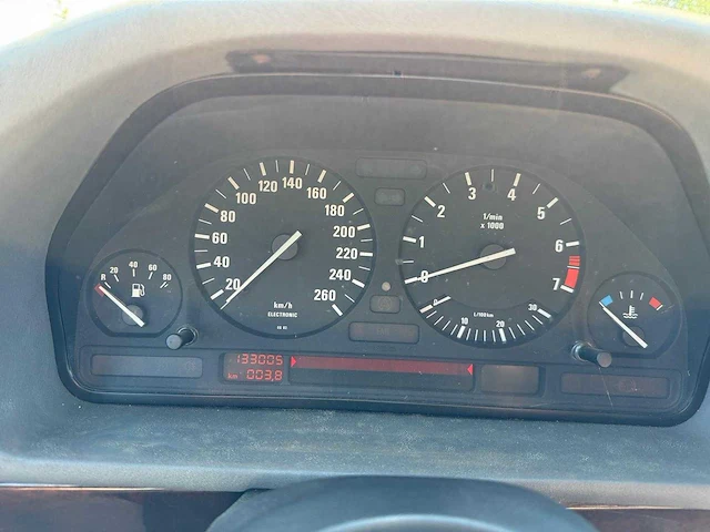 Bmw 525i m-sedan 1990 aut. leder airco schuifkanteldak youngtimer 5256 - afbeelding 11 van  21