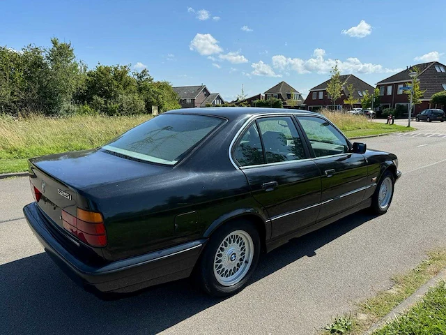 Bmw 525i m-sedan 1990 aut. leder airco schuifkanteldak youngtimer 5256 - afbeelding 16 van  21