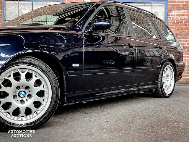 Bmw 525i touring edition e39 5-serie 201pk 2003, 12-rsv-6 -youngtimer- - afbeelding 11 van  45