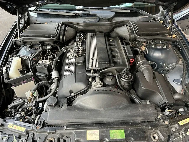 Bmw 525i touring edition e39 5-serie 201pk 2003, 12-rsv-6 -youngtimer- - afbeelding 38 van  45