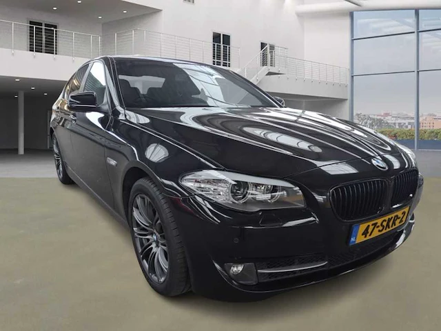 Bmw 528i executive sedan; 47-skr-2 - afbeelding 7 van  12