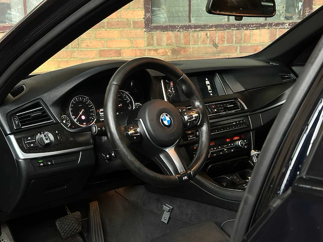 Bmw 528i high executive 245pk 2015, gk-521-l - afbeelding 11 van  46