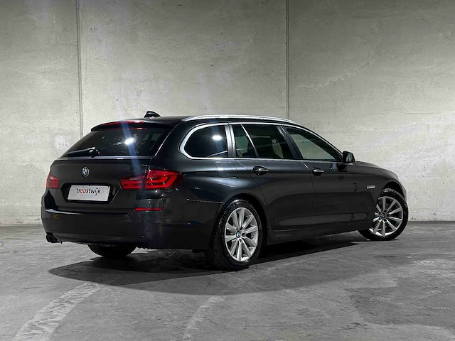 Bmw 528i touring high executive 258pk 2011 5-serie, 55-pfg-7 - afbeelding 3 van  46