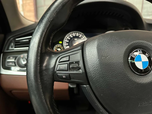 Bmw 528i touring luxury edition f11 245pk 2014 5-serie, 6-tzt-71 - afbeelding 13 van  41