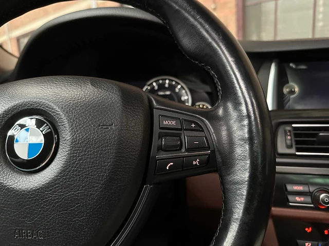 Bmw 528i touring luxury edition f11 245pk 2014 5-serie, 6-tzt-71 - afbeelding 14 van  41