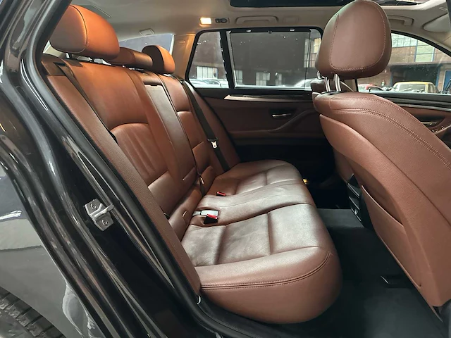 Bmw 528i touring luxury edition f11 245pk 2014 5-serie, 6-tzt-71 - afbeelding 30 van  41