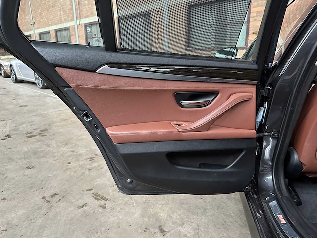 Bmw 528i touring luxury edition f11 245pk 2014 5-serie, 6-tzt-71 - afbeelding 25 van  41