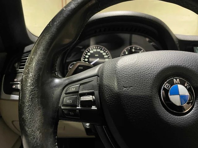 Bmw 530d touring upgrade edition 258pk 2013 5-serie, 60-zld-1 - afbeelding 14 van  42