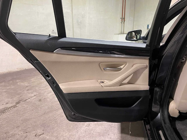 Bmw 530d touring upgrade edition 258pk 2013 5-serie, 60-zld-1 - afbeelding 27 van  42