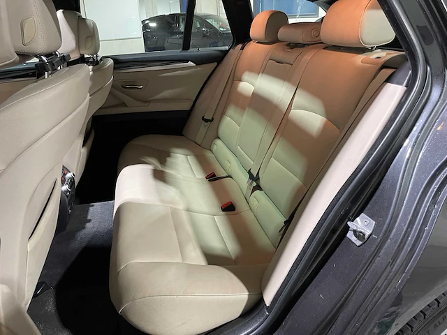 Bmw 530d touring upgrade edition 258pk 2013 5-serie, 60-zld-1 - afbeelding 28 van  42