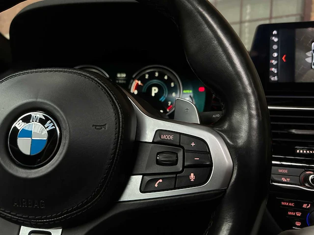 Bmw 530e iperformance executive m-sport 292pk 2017 5-serie plug-in hybride g30, hlf-92-k - afbeelding 18 van  54