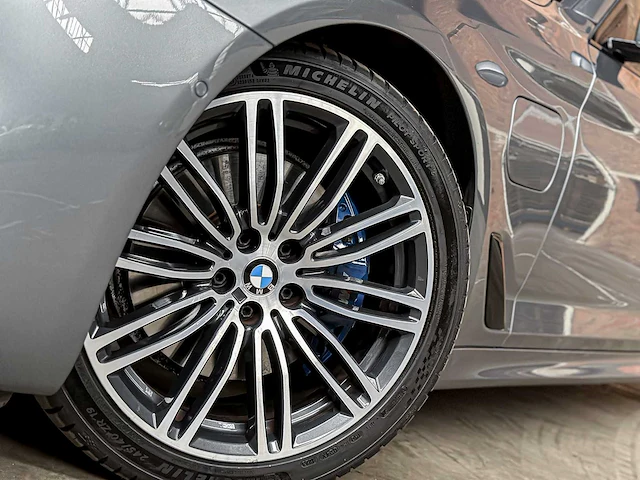 Bmw 530e iperformance executive m-sport 292pk 2017 5-serie plug-in hybride g30, hlf-92-k - afbeelding 33 van  54