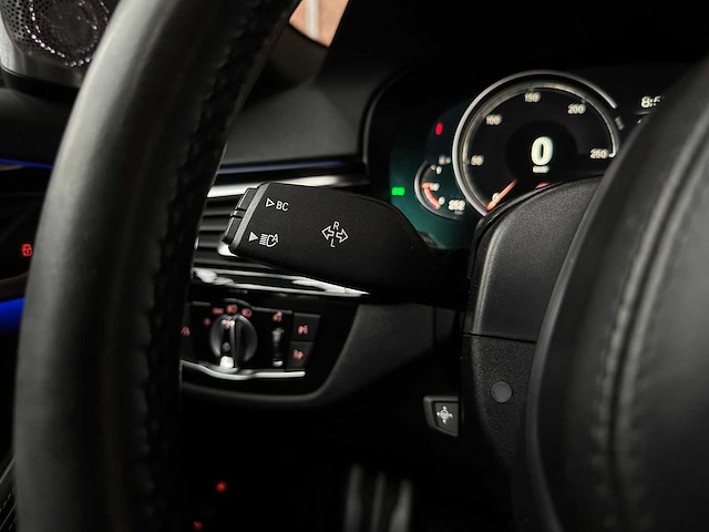 Bmw 530e iperformance executive m-sport 292pk 2017 5-serie plug-in hybride g30, hlf-92-k - afbeelding 21 van  56