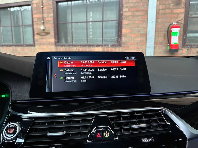 Bmw 530e iperformance executive m-sport 292pk 2017 5-serie plug-in hybride g30, hlf-92-k - afbeelding 29 van  56