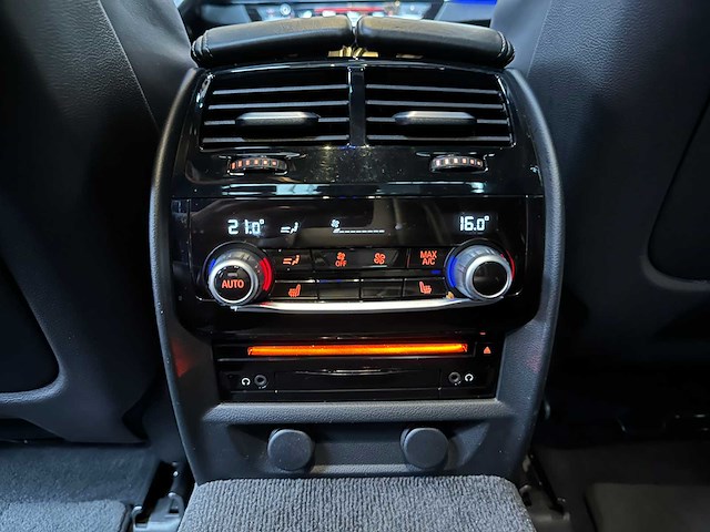 Bmw 530e iperformance executive m-sport 292pk 2017 5-serie plug-in hybride g30, hlf-92-k - afbeelding 40 van  56