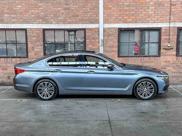 Bmw 530e iperformance high executive 184pk 2018 5-serie, sh-236-p - afbeelding 2 van  47