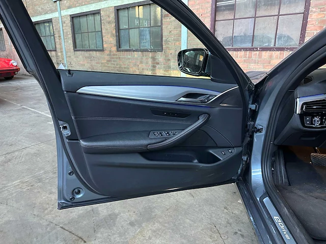 Bmw 530e iperformance high executive 184pk 2018 5-serie, sh-236-p - afbeelding 27 van  47