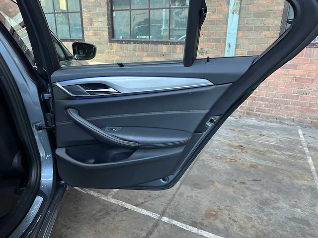 Bmw 530e iperformance high executive 184pk 2018 5-serie, sh-236-p - afbeelding 30 van  47