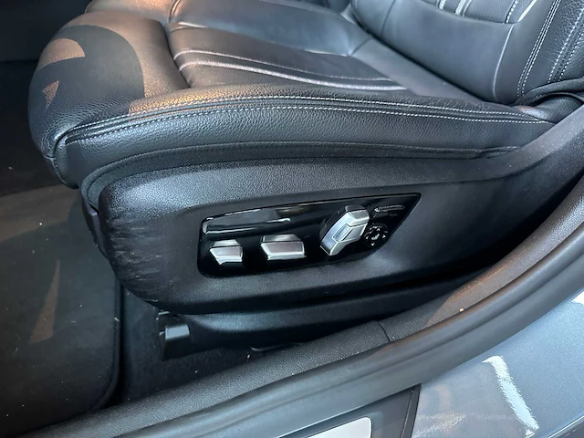 Bmw 530e iperformance high executive 184pk 2018 5-serie, sh-236-p - afbeelding 35 van  47