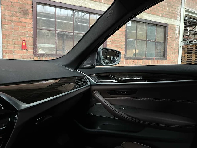 Bmw 530e touring xdrive business edition plus 184pk 2021 g31 5-serie, k-455-vl - afbeelding 36 van  58