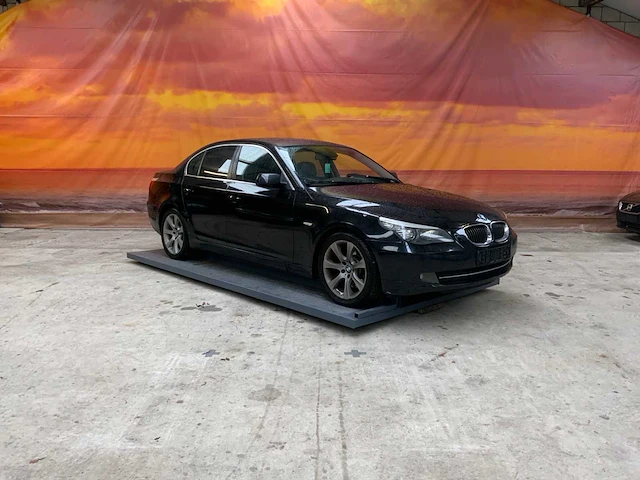 Bmw 530i executive 2008 benzine - afbeelding 12 van  46