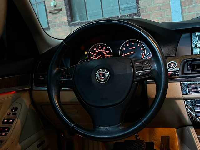 Bmw 535i alpina b5 305pk 2011 f10 5-serie - afbeelding 10 van  45