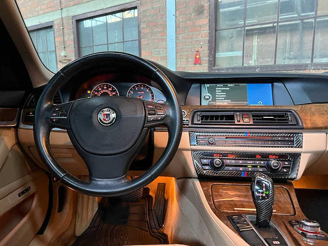 Bmw 535i alpina b5 305pk 2011 f10 5-serie - afbeelding 13 van  45