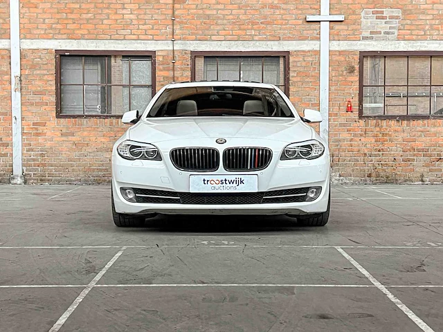 Bmw 535i alpina b5 305pk 2011 f10 5-serie - afbeelding 23 van  45