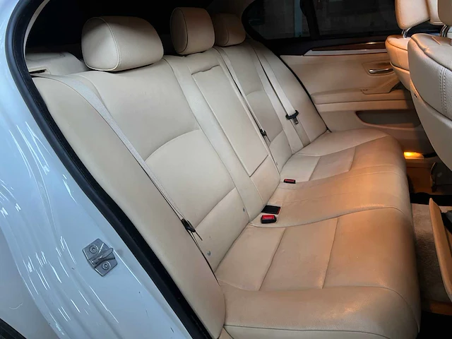 Bmw 535i alpina b5 305pk 2011 f10 5-serie - afbeelding 38 van  45
