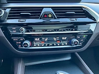 Bmw 545e xdrive (g30 lci) m sport personenauto - afbeelding 33 van  86