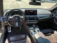 Bmw 545e xdrive m sport personenauto - afbeelding 4 van  86