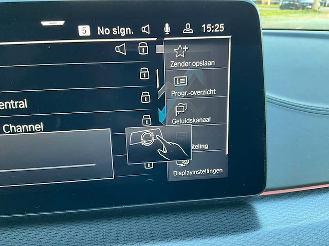 Bmw 545e xdrive m sport personenauto - afbeelding 15 van  86
