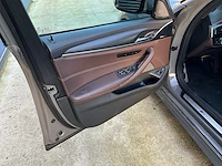 Bmw 545e xdrive m sport personenauto - afbeelding 37 van  86