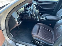 Bmw 545e xdrive m sport personenauto - afbeelding 56 van  86