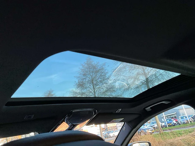 Bmw 545e xdrive m sport personenauto - afbeelding 72 van  86