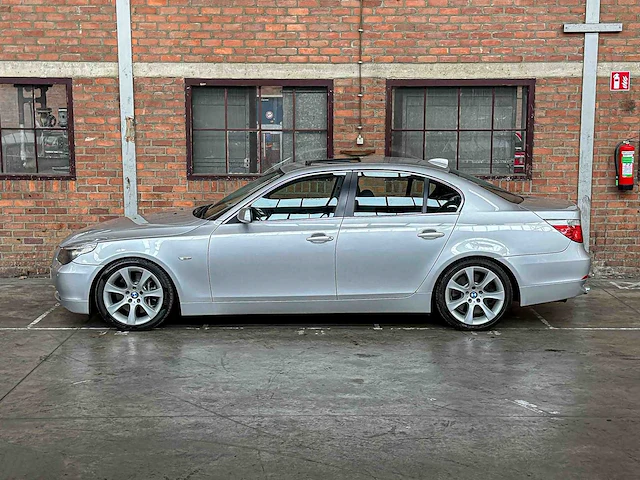 Bmw 545i 4.4 v8 333pk 2003 5-serie, g-647-vp - afbeelding 10 van  45