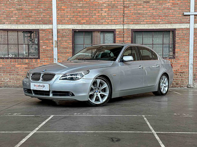 Bmw 545i 4.4 v8 333pk 2003 5-serie, g-647-vp - afbeelding 1 van  45