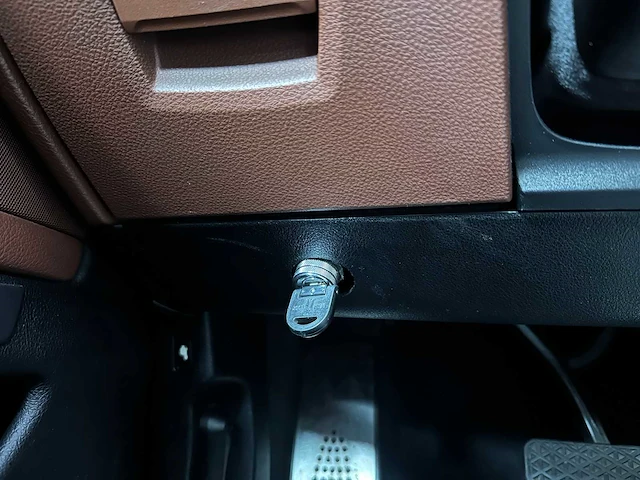 Bmw 550i 4.4 v8 high executive m-sport f11 408pk 2011 5-serie touring, hp-259-j - afbeelding 29 van  59