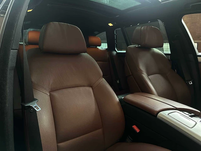 Bmw 550i 4.4 v8 high executive m-sport f11 408pk 2011 5-serie touring, hp-259-j - afbeelding 49 van  59