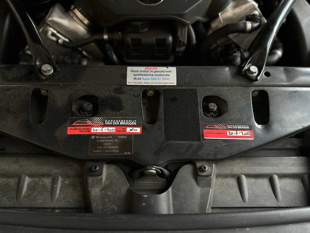 Bmw 550i 4.4 v8 high executive m-sport f11 408pk 2011 5-serie touring, hp-259-j - afbeelding 54 van  59