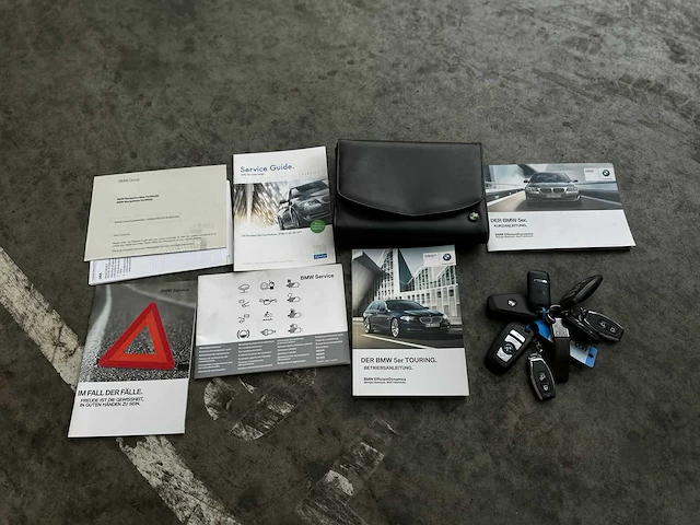 Bmw 550i 4.4 v8 high executive m-sport f11 408pk 2011 5-serie touring, hp-259-j - afbeelding 56 van  59