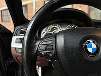 Bmw 550i 4.4 v8 high executive m-sport f11 408pk 2011 5-serie touring, hp-259-j - afbeelding 18 van  59