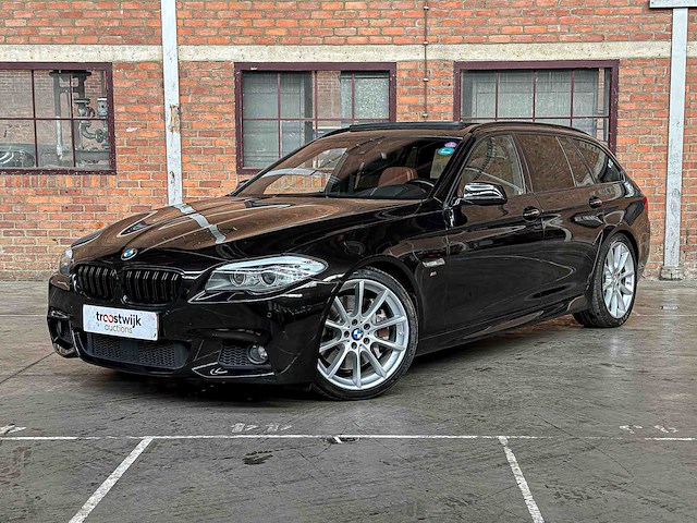 Bmw 550i 4.4 v8 high executive m-sport f11 408pk 2011 5-serie touring, hp-259-j - afbeelding 12 van  59