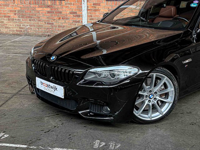 Bmw 550i 4.4 v8 high executive m-sport f11 408pk 2011 5-serie touring, hp-259-j - afbeelding 45 van  59