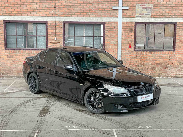 Bmw 550i 4.8 v8 e60 386pk 2007 5-serie youngtimer - afbeelding 44 van  44